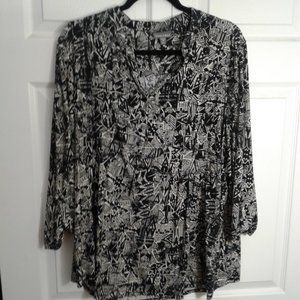 Roz & Ali Black Patterned Blouse